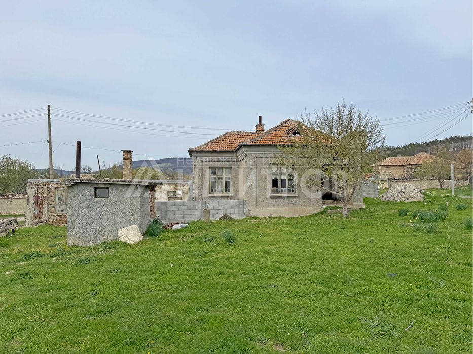 Продава се Къща в с. Зайчино ореше, Област Шумен - 88 кв.м за 128 €/кв.м - Снимка #3