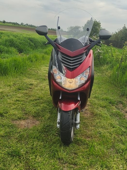 Vând scuter Peugeot 2t fac și schimb