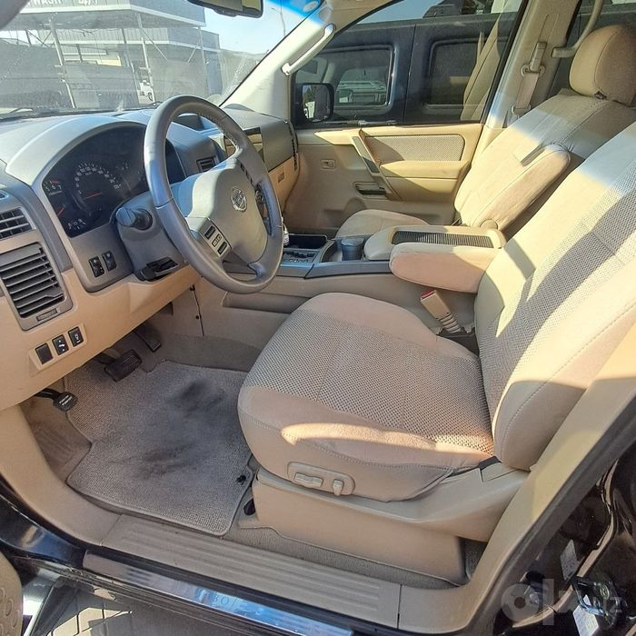 Nissan Armada sotiladi
