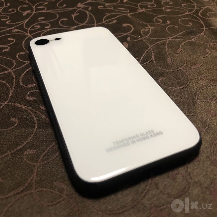 Продажа Iphone 7 / 128гб Ориг батарея держит 72% пару чехлоф в Подарок