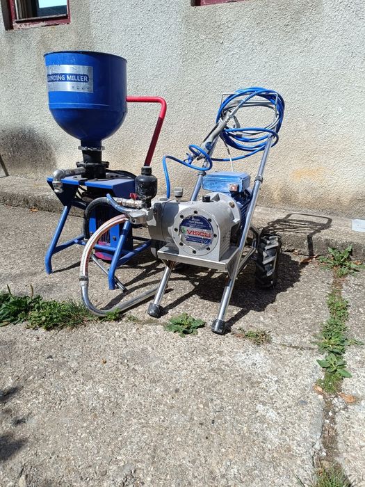 Vând pompa zugrăvit Visoli