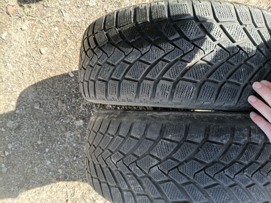 Продам покрышки 225/55 R16