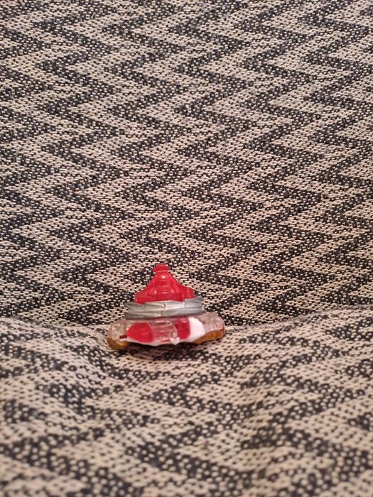 Игрушка бэйблэйд