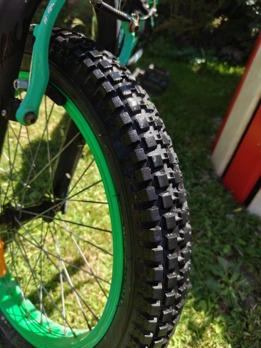 Vand bicicletă copii de 20" cu 7 viteze in stare excelenta