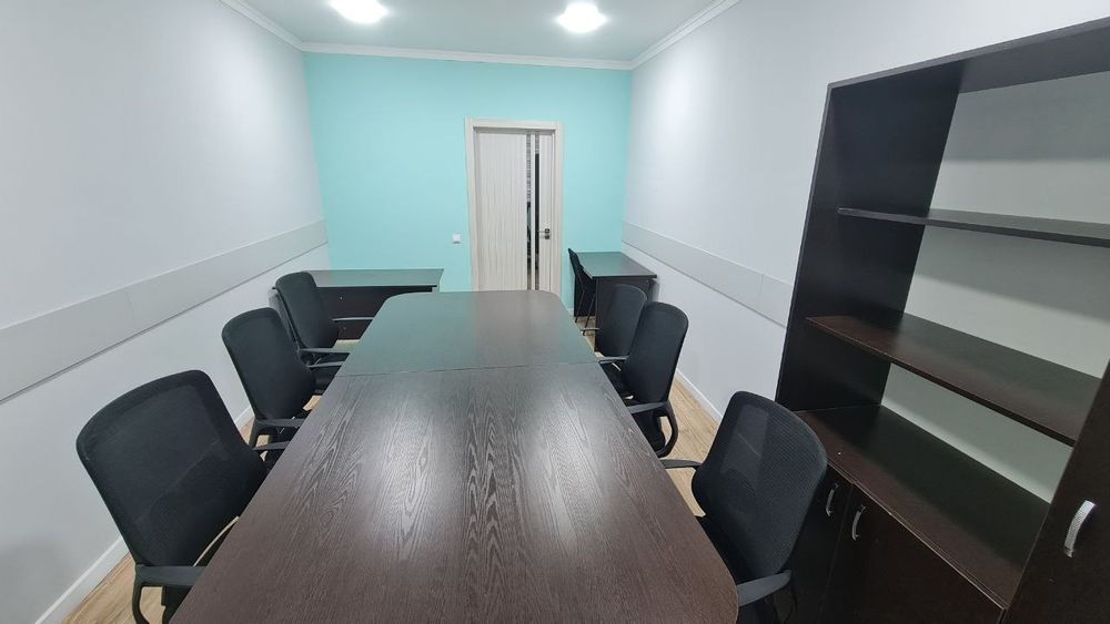 Кабинеты с мебелью и техникой метро Новза график 24/7  с юр адресом