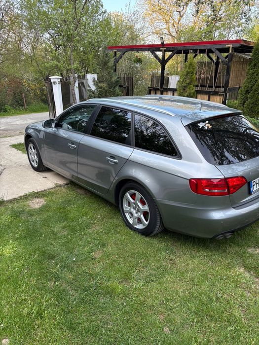 Vând audi a4 b8 20 TDI