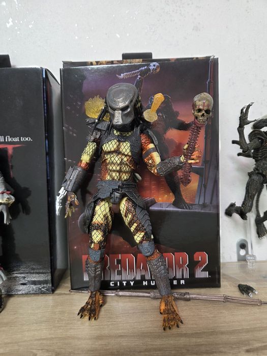 Фигурка predator