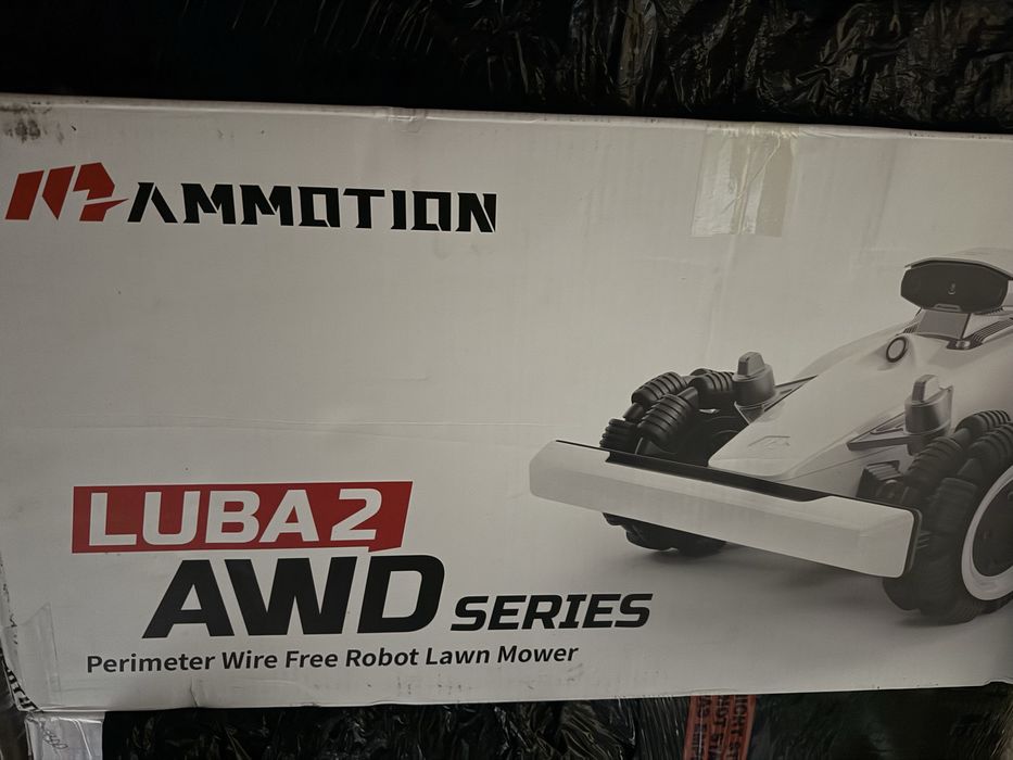 Robot de tuns iarba NOU