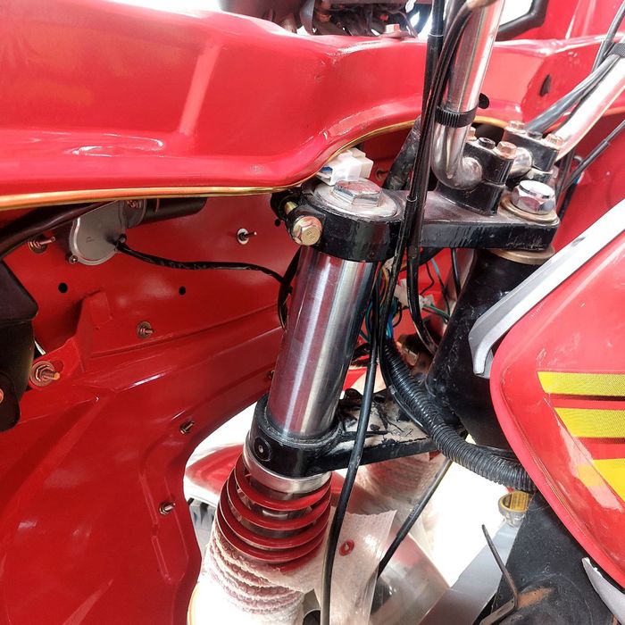 Kabinalar Sotiladi xunjie Eldoshga Lochinga tushadi