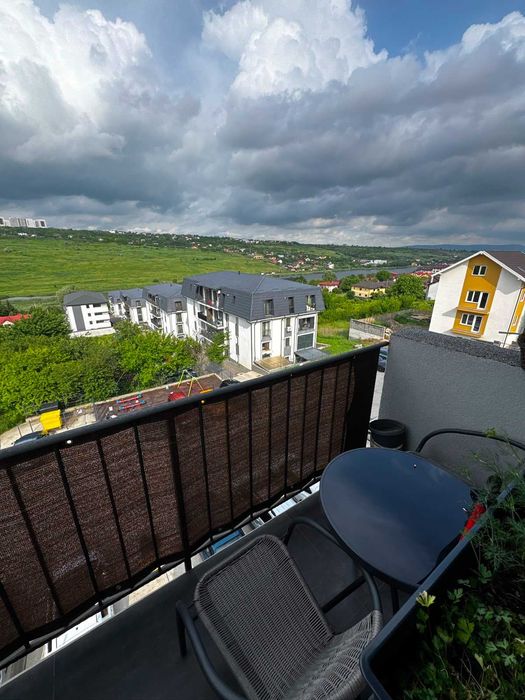 Apartament 2 camere decomandat PF