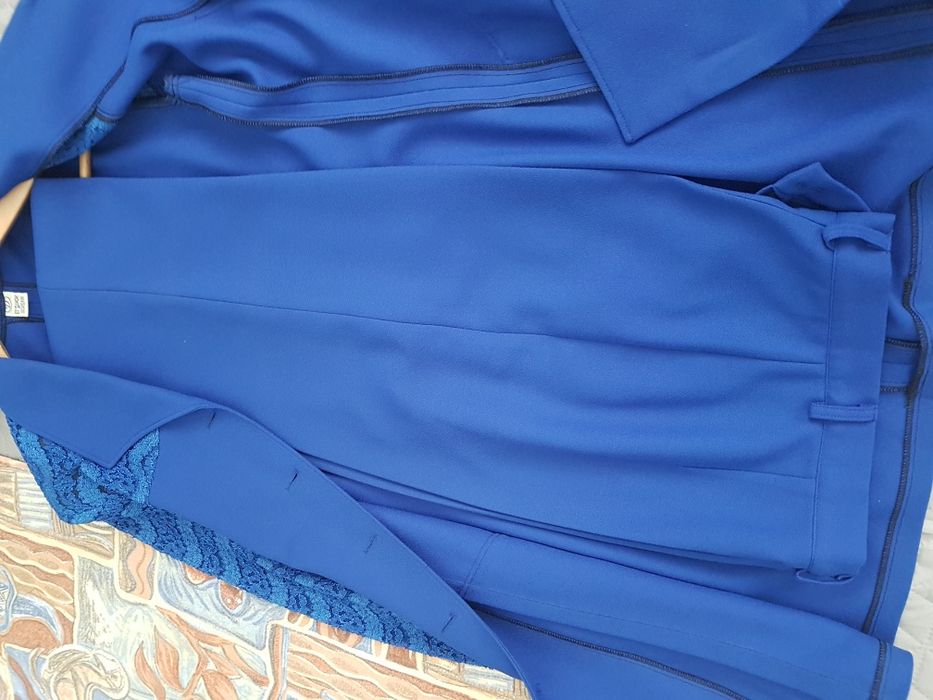 Дамски костюм поръчков