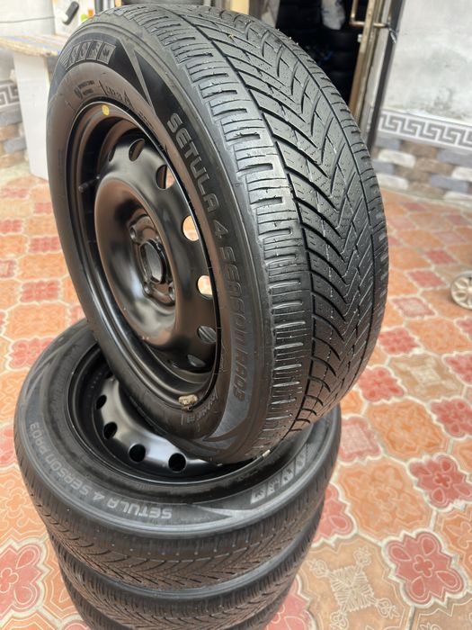 R 15 jentra-lasetti yevro kamplekt