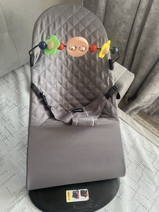 Продам детский шезлонг