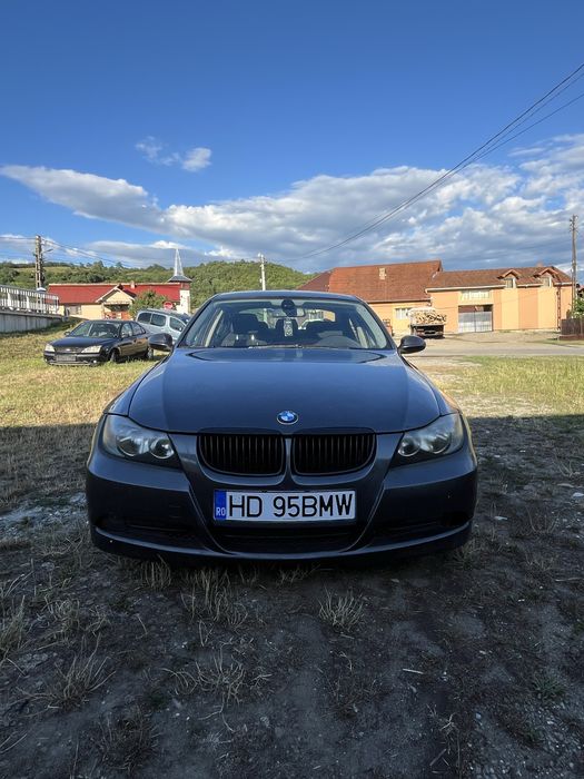 Vand sau schimb bmw e90 320d