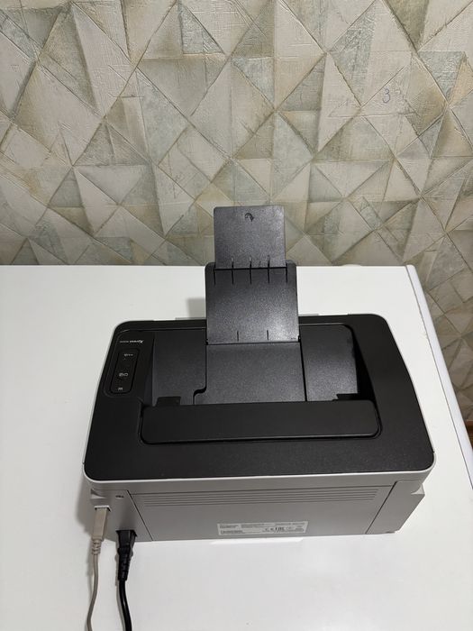 Продам принтер самсунг м2020