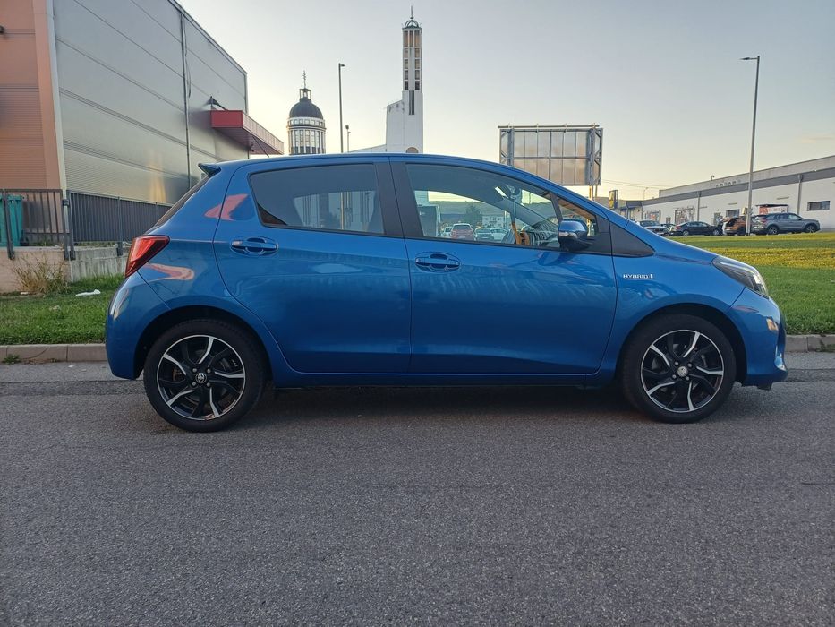 TOYOTA Yaris 2017 — imagine 4