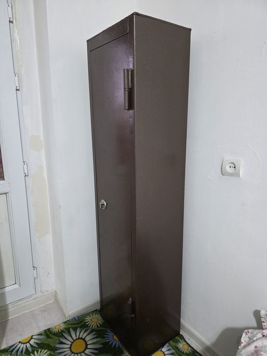 Сейф. Толшина 5 мм.