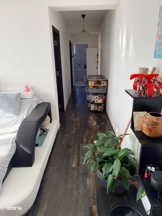 Vanzare apartament 3 camere, 77mp, Floresti, Cetatii, la cheie