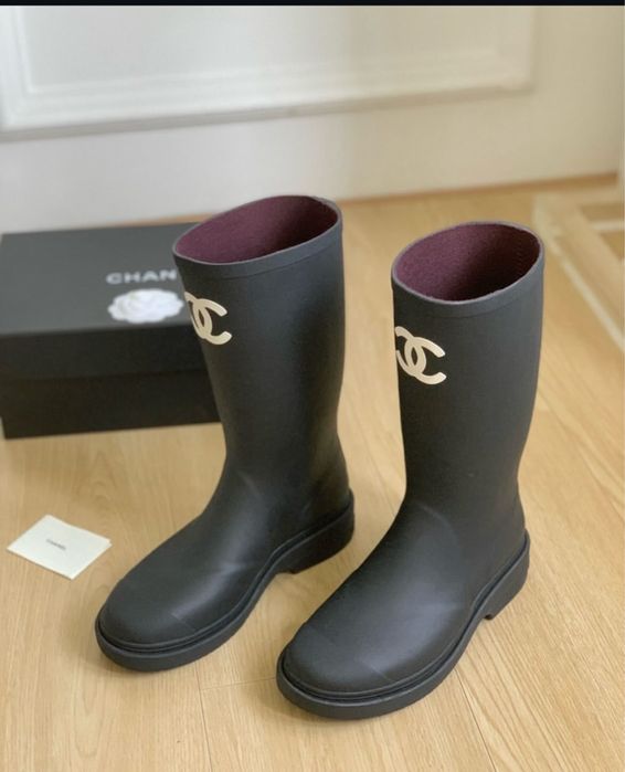 Cizme Chanel ploaie pe stoc si pe comanda