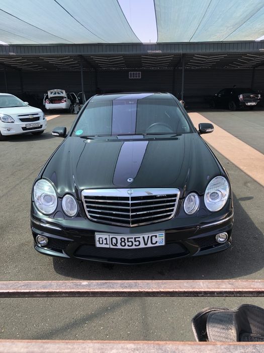 Mercedes benz w211