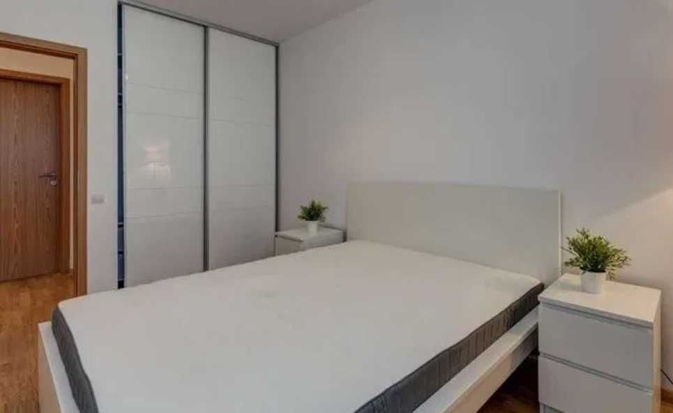 Дава се под наем Двустаен апартамент в Пловдив, Каменица 2 - 65 кв.м за 219.3 € - Снимка #1