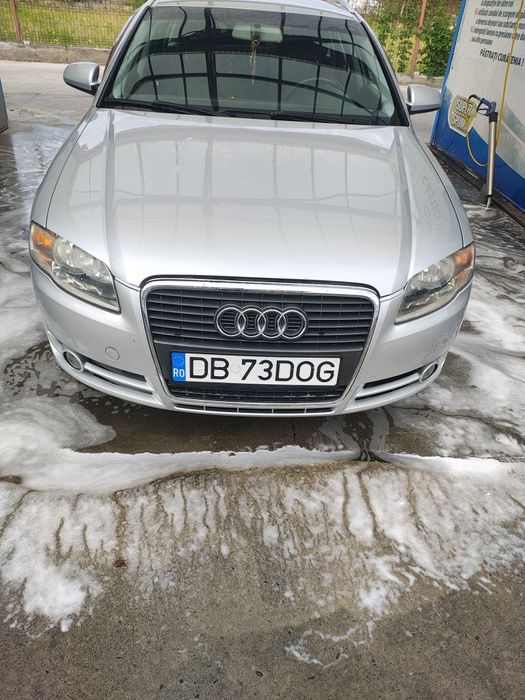 Vând Audi A4 Fabricație 2005