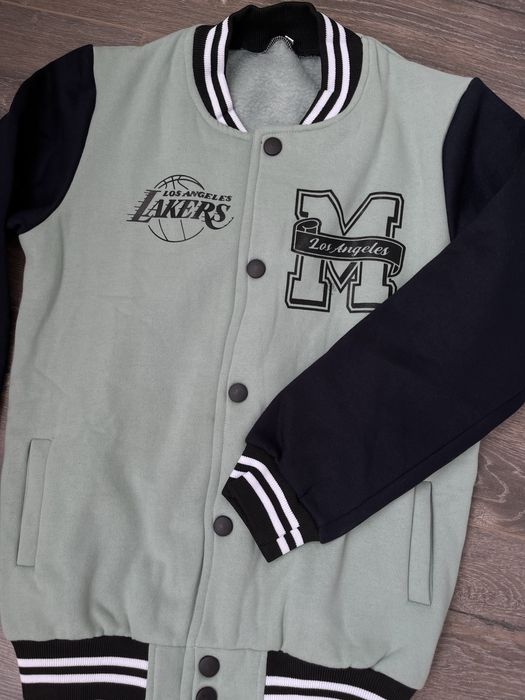 Спортвный костюм