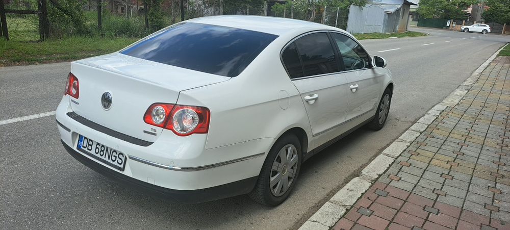 Vanzare autoturism vw passatt