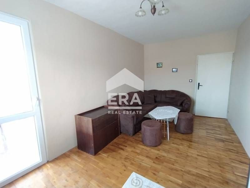 Дава се под наем Тристаен апартамент в Варна, Владислав Варненчик - 80 кв.м за 384 € - Снимка #8