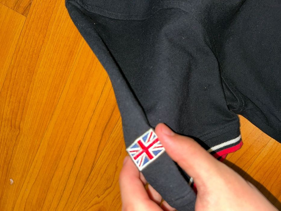 Поло лонсдейл красно черное