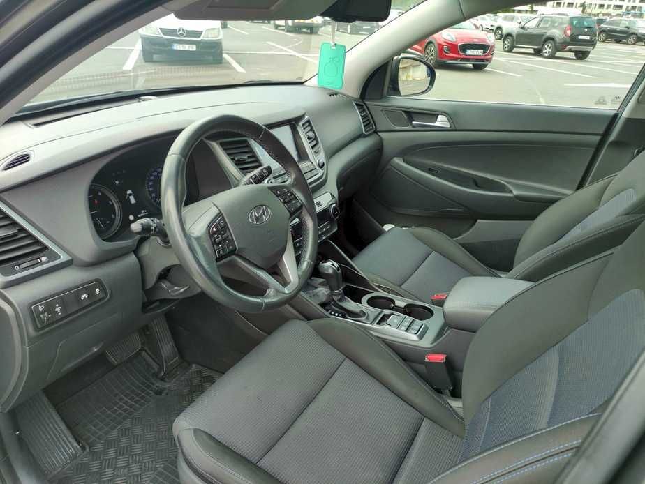 Hyundai Tucson 2.0 CRDI 4WD 6AT Premium+