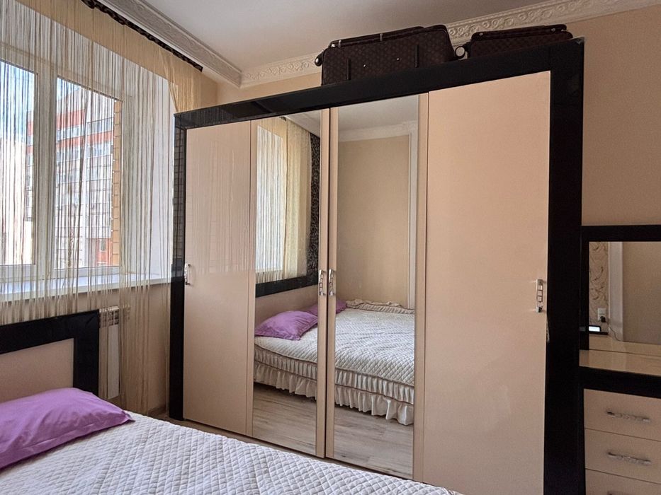 Продам спальный гарнитур в отличном состоянии