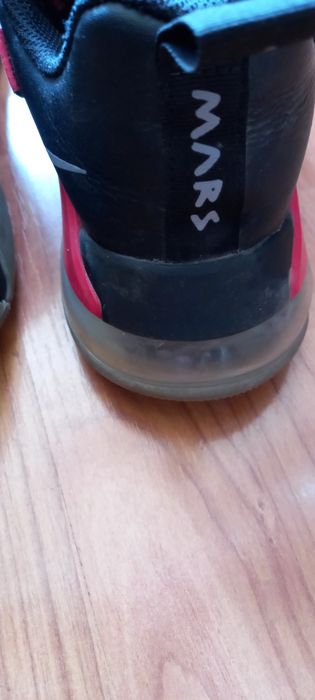 Adidași Nike Jordan 270