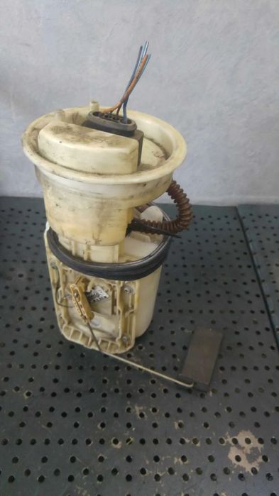 pompa rezervor 1.2b  vw polo 9n skoda fabia 1  6q0919051c