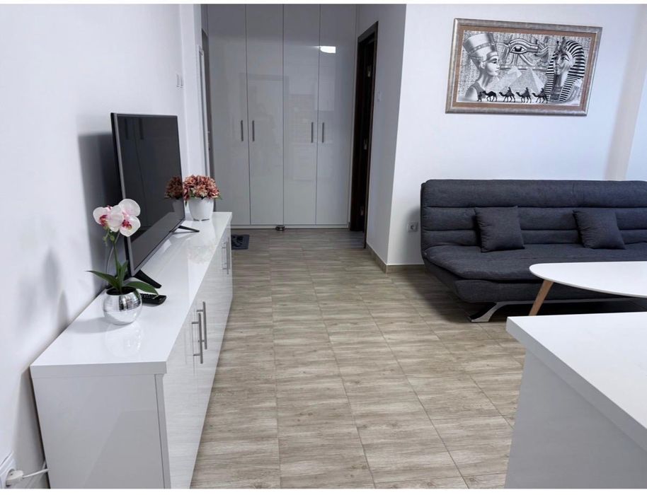 Apartament de închiriat