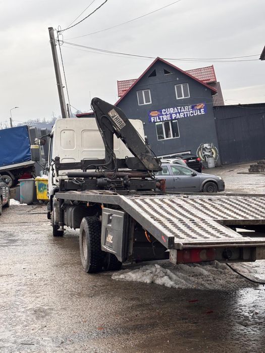 Daf Lf autoplatforma cu macara