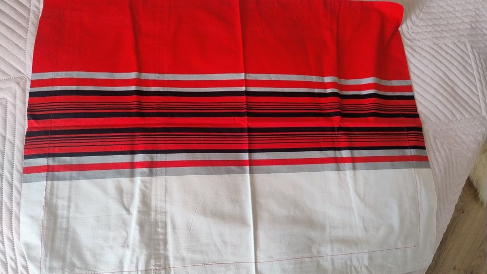 Единичен комплект чаршафи Нови Памук