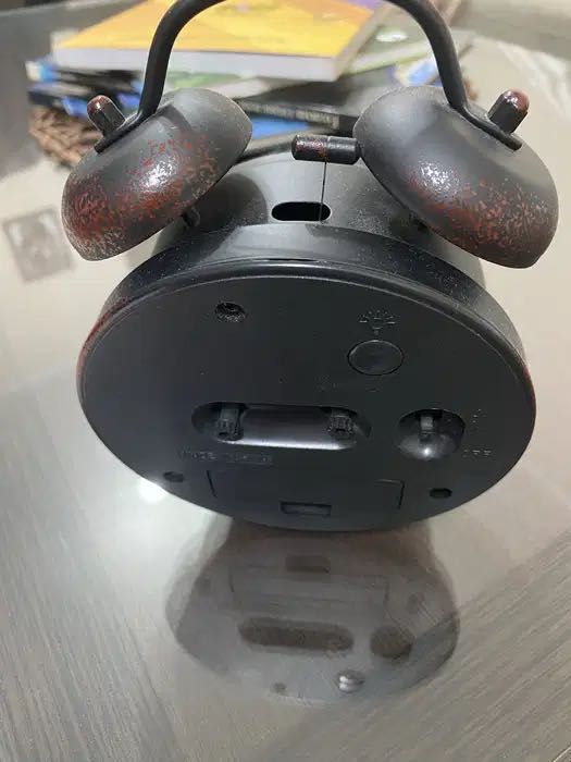 Метален винтидж часовник