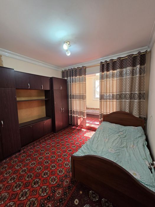 Урганч шахар ДЕХКОН БОЗОР ёнда аса клуб оркасинда 2этажда 58м²кв сотил