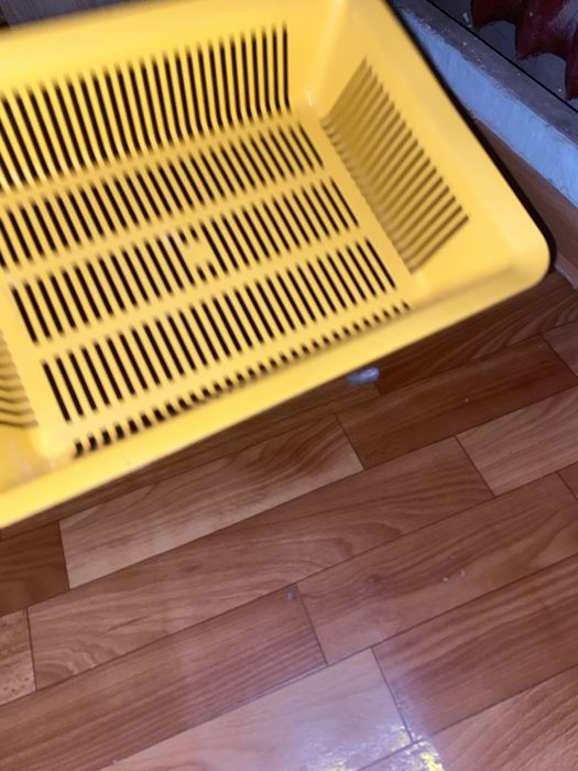 Продам лоток в идеальном состояний