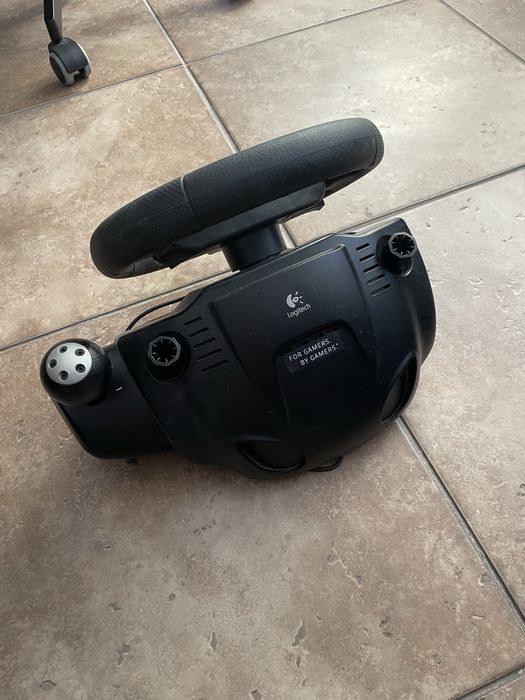 Volan Logitech Drivin Force Pro