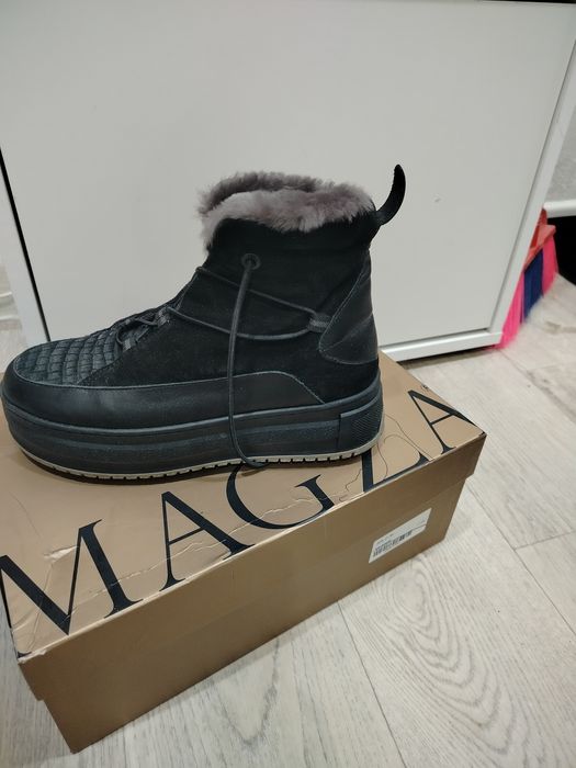 Продам зимнюю обувь натуралка