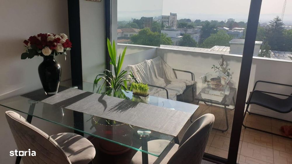 De vanzare 3 camere, zona ultracentrala, complet mobilat și utilat