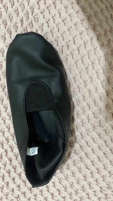 Форма для гимнастики и танца и чешки