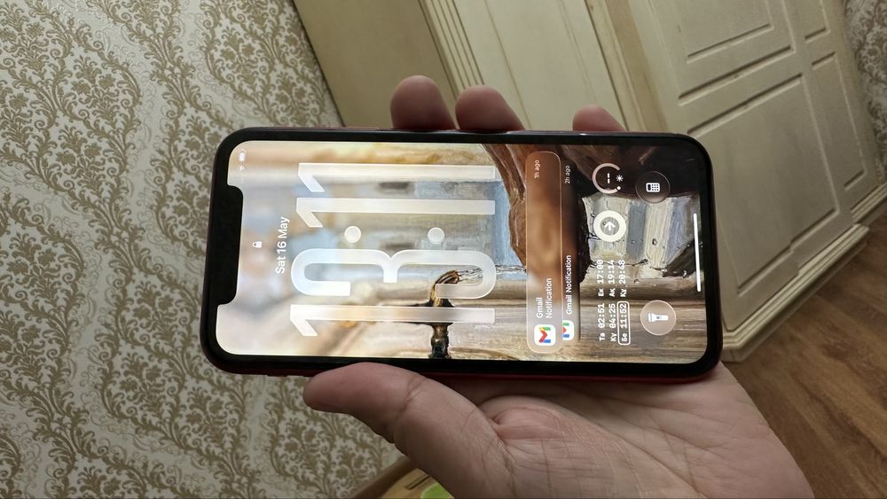 iPhone 11 память 128
