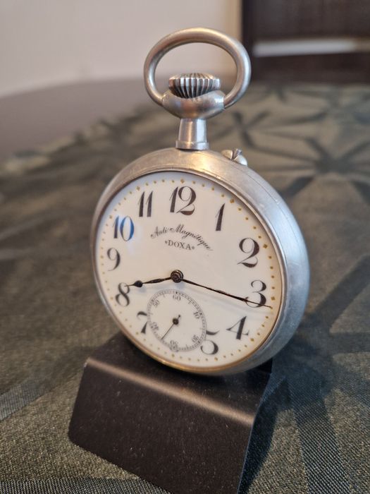 Уникален антикварен швейцарски джобен часовник Doxa Goliath