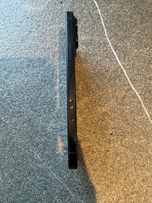 Перфектен! iPhone 16 Pro Max 256GB Black 92% батерия