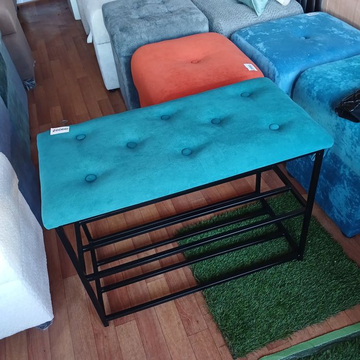 Продам обувница срочно!