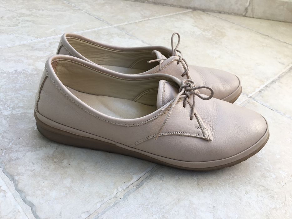 Дамски обувки