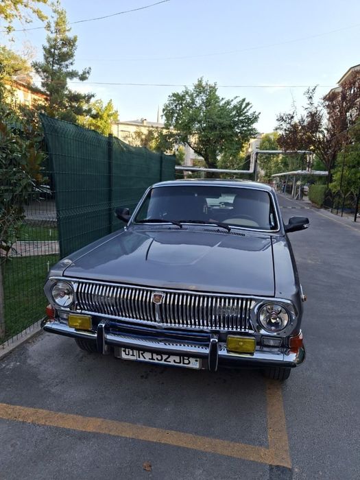 Волга Gaz2401 82yil